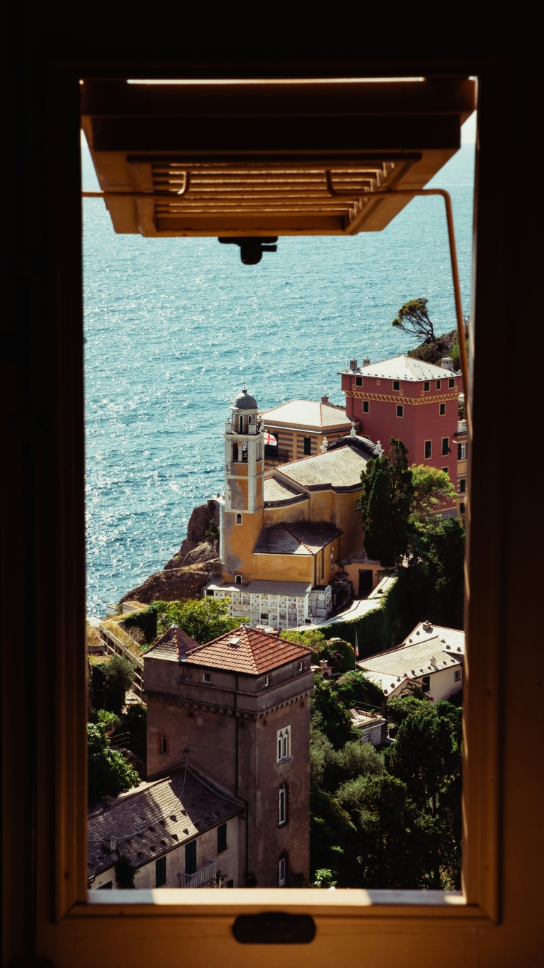 Portofino_yevhenii-dubrovskyi-L3uPDOlR7Eo-unsplash