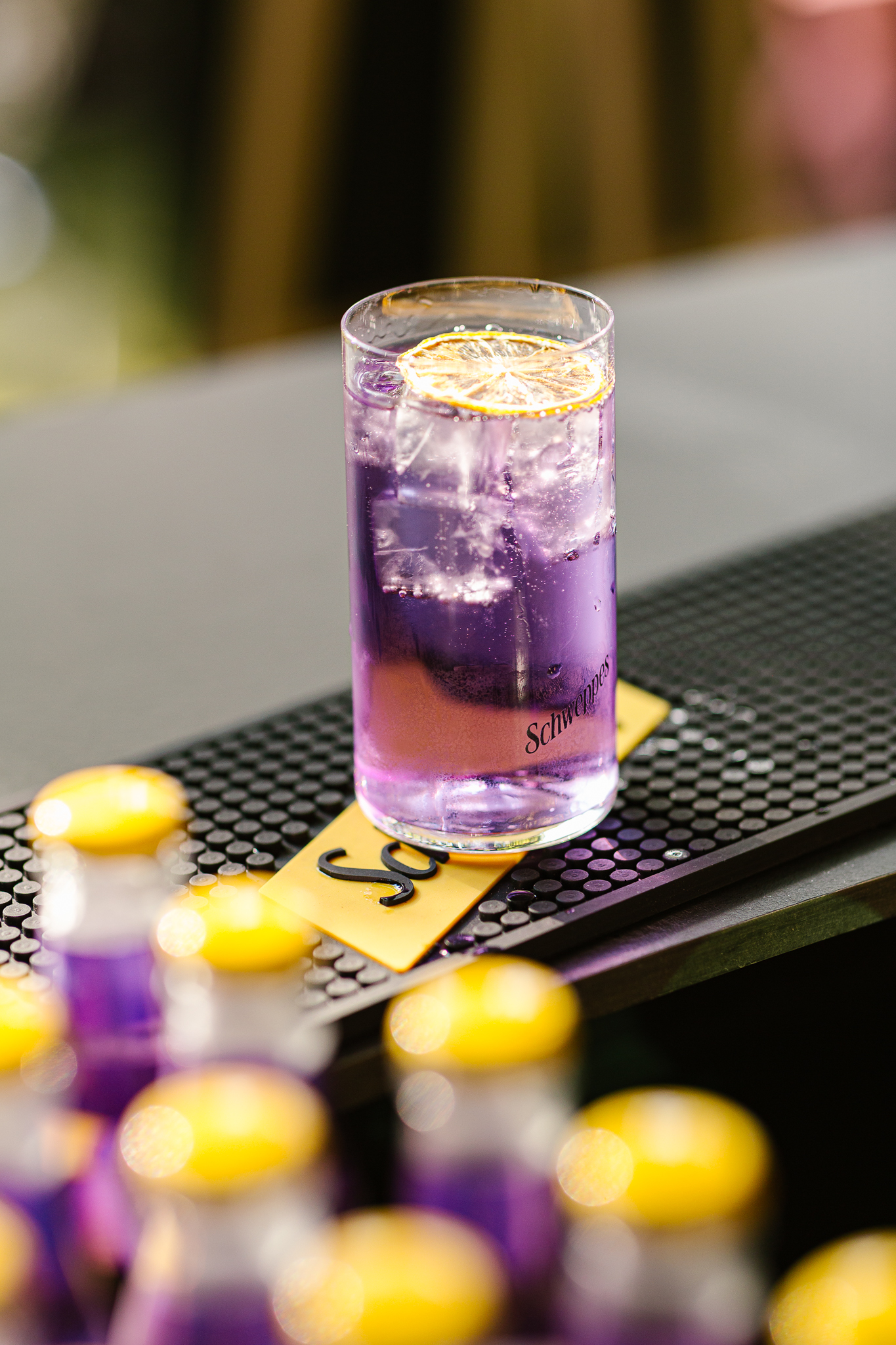 Posjetili smo Schweppes Purple Garden i otkrili piće koje će ovog ljeta biti pravi hit