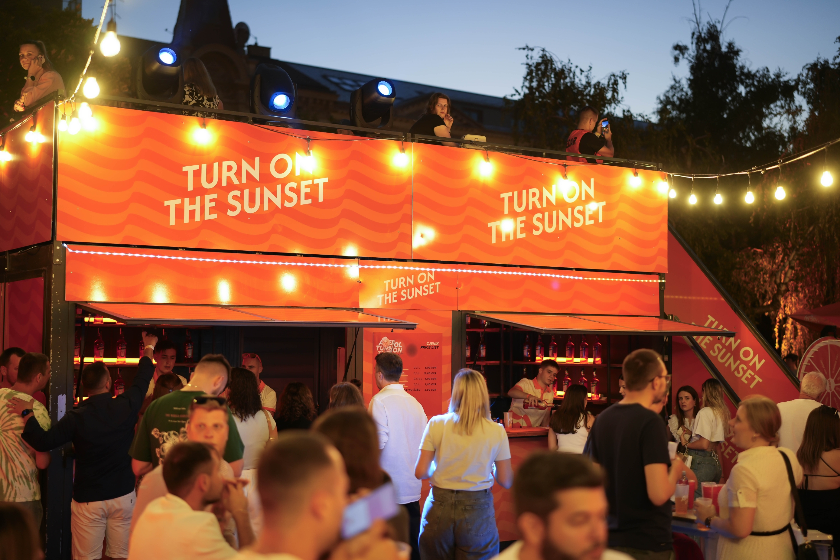 Turn on the Sunset