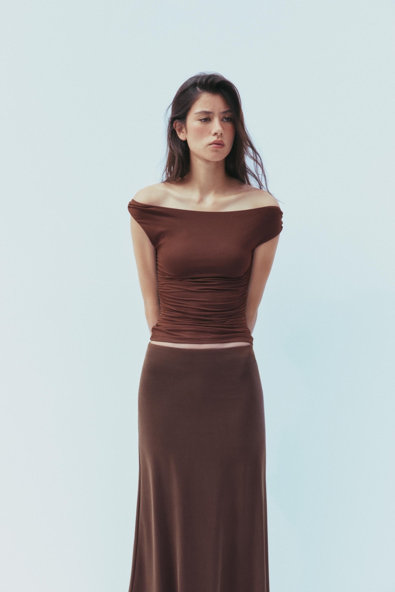 off the shoulder topići Zara