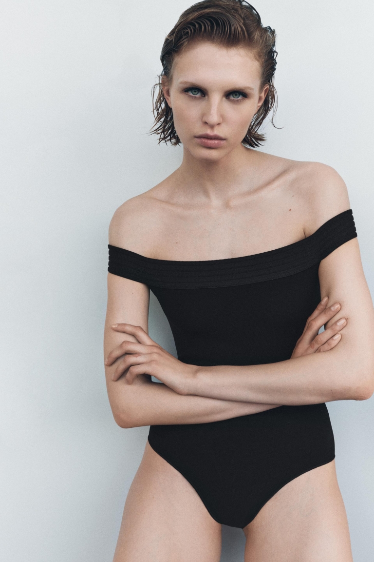 off the shoulder topići Zara