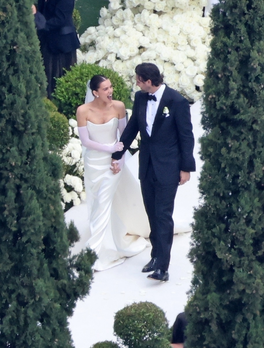 Hailee Steinfeld i Josh Allen su se vjenčali. Pogledajte kako je izgledala intimna ceremonija