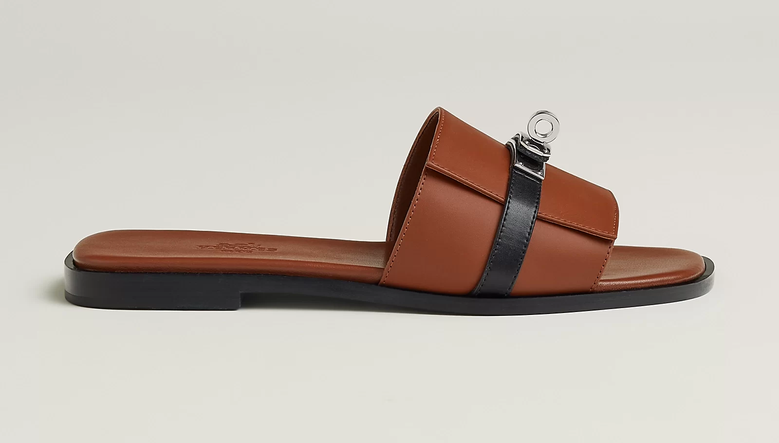 Journal wishlista: Ako su vam dosadile klasične Oran natikače, Hermès ima i model s Kelly kopčom