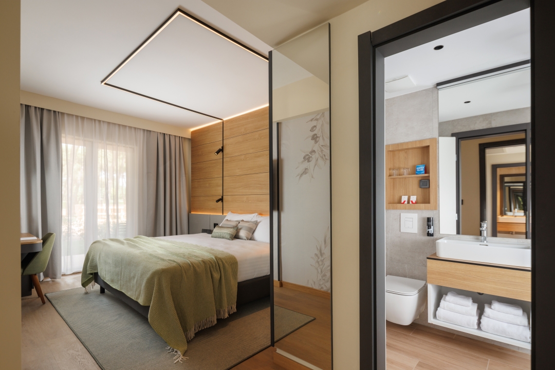 Hotel_Pelegrin_Plava_Laguna_2025_Superior_Suite