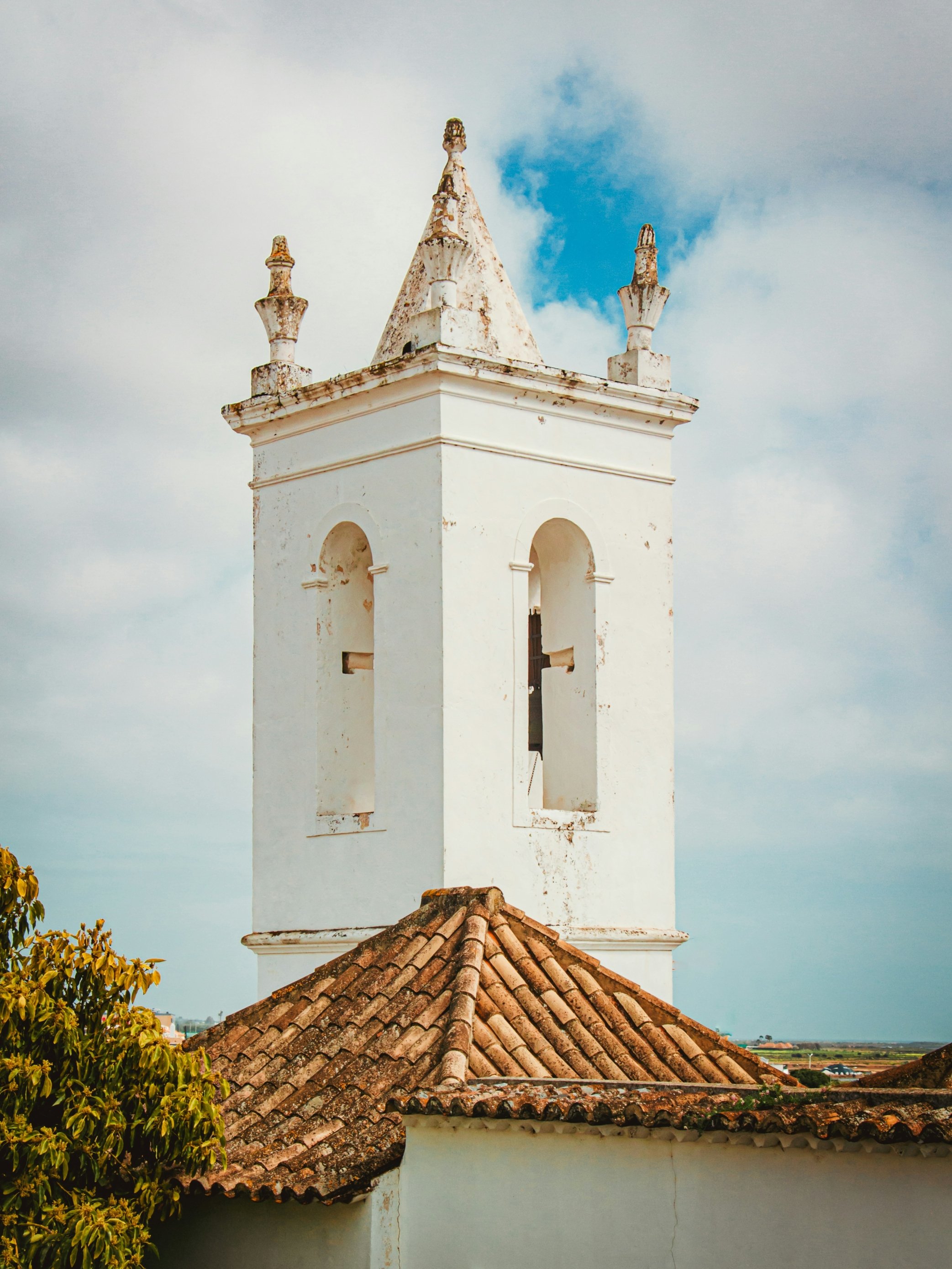 Tavira_johann-juraver-pCtY46z79fs-unsplash