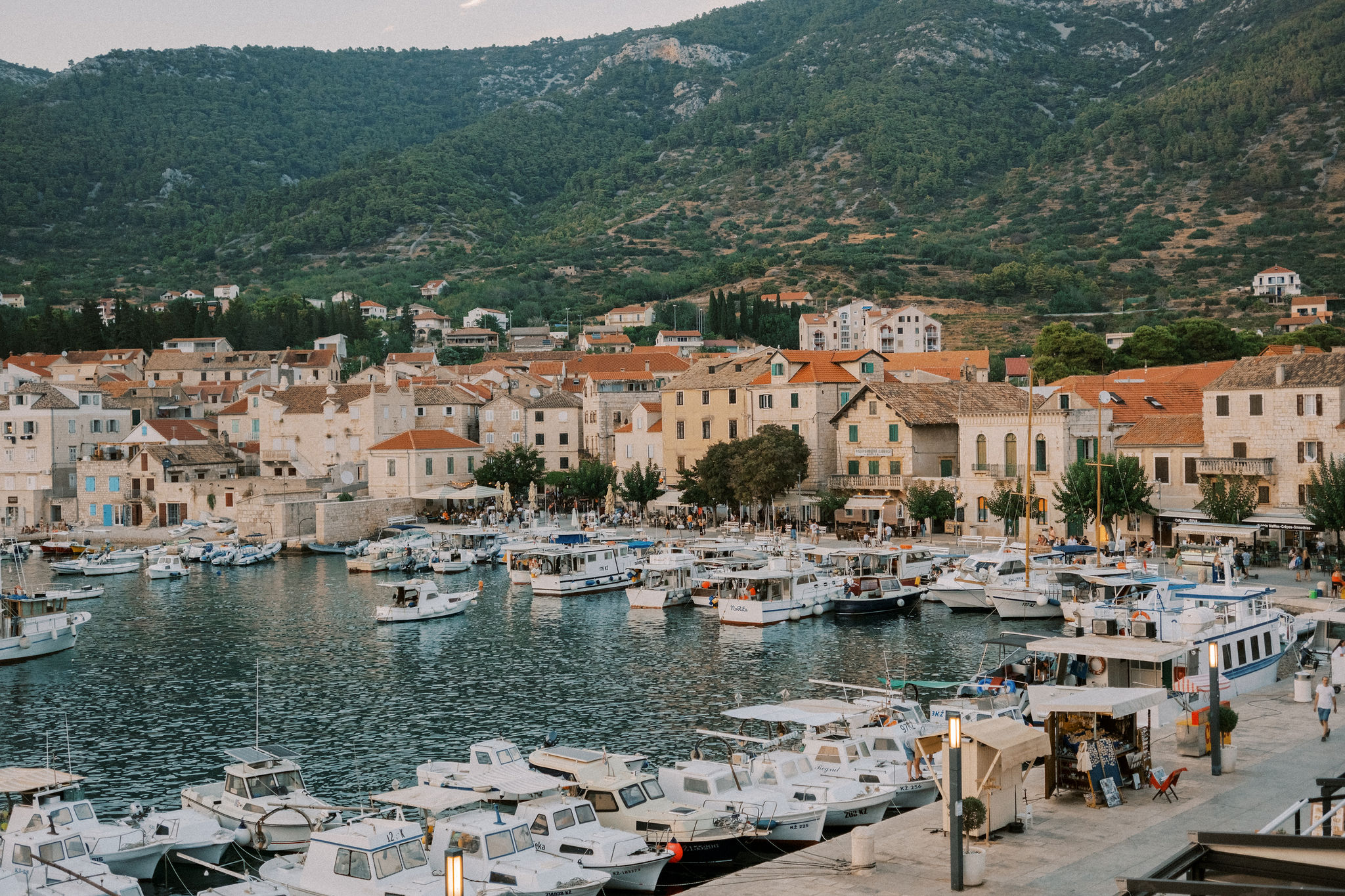 Otok koji usporava vrijeme: Vis upoznajemo kroz objektiv fotografkinje Martine Movrić