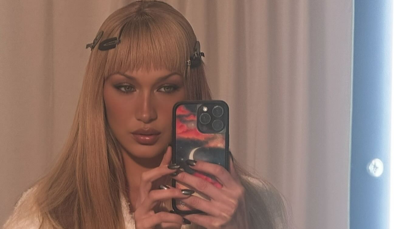Bella Hadid ima možda najcool frizuru sezone: Osvanula je sa šiškama koje su nekad bile veliki hit