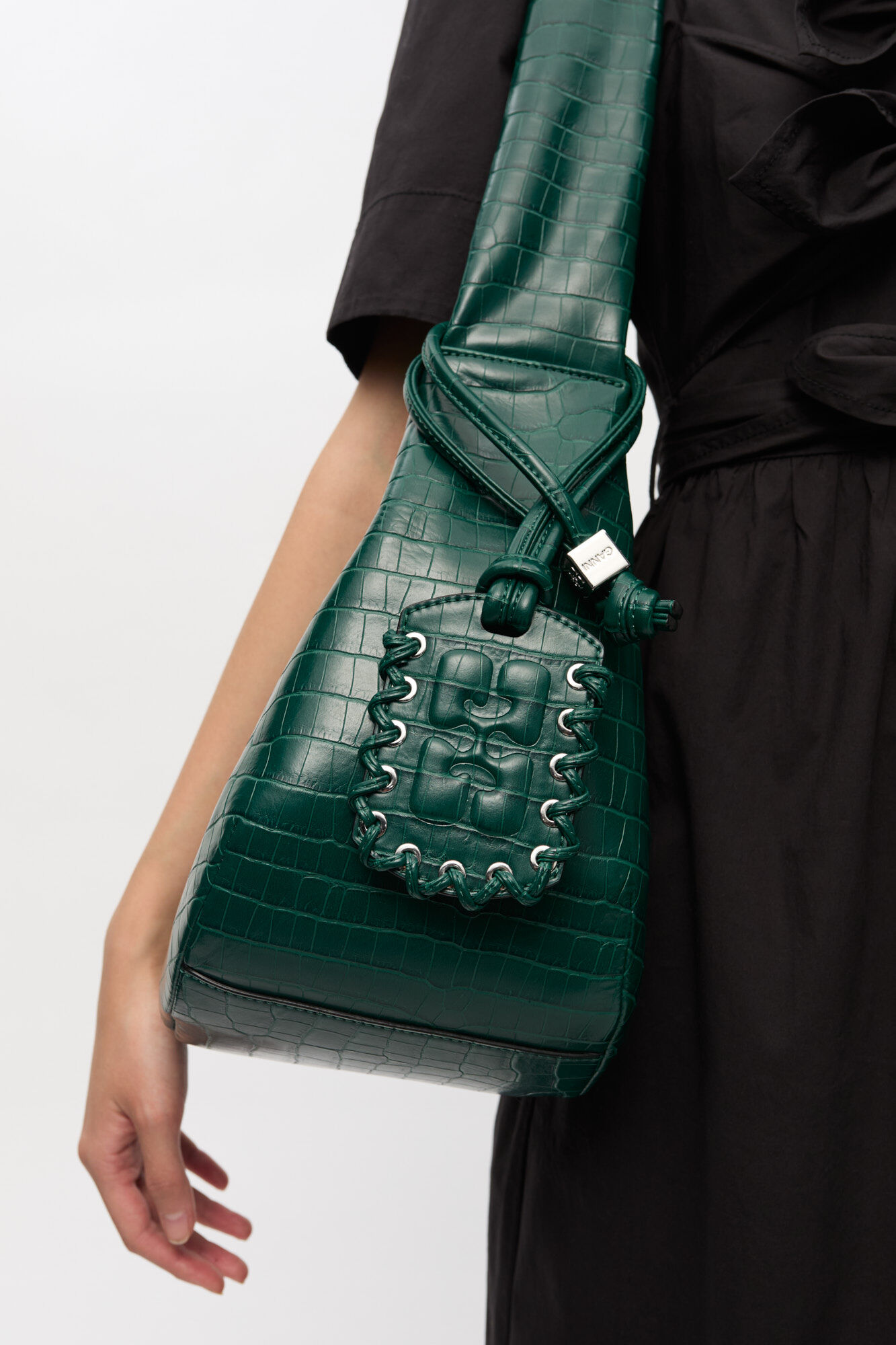 ganni hobo torba