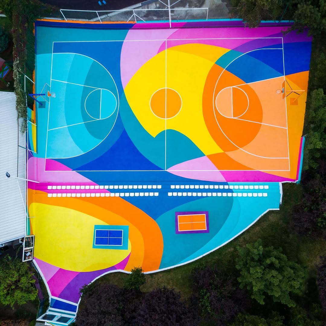 GLOW je street art umjetnik iz Sofije kojeg, zbog njegovih radova, svakako trebate zapratiti