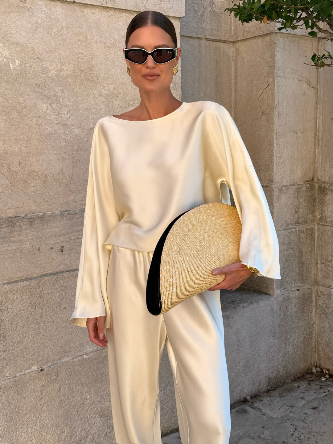 Outfit tjedna: Petra Jagodić nosi outfit koji u isto vrijeme izgleda i opušteno i luksuzno