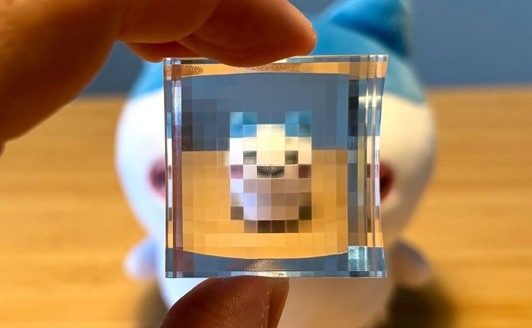 pixel-cube2