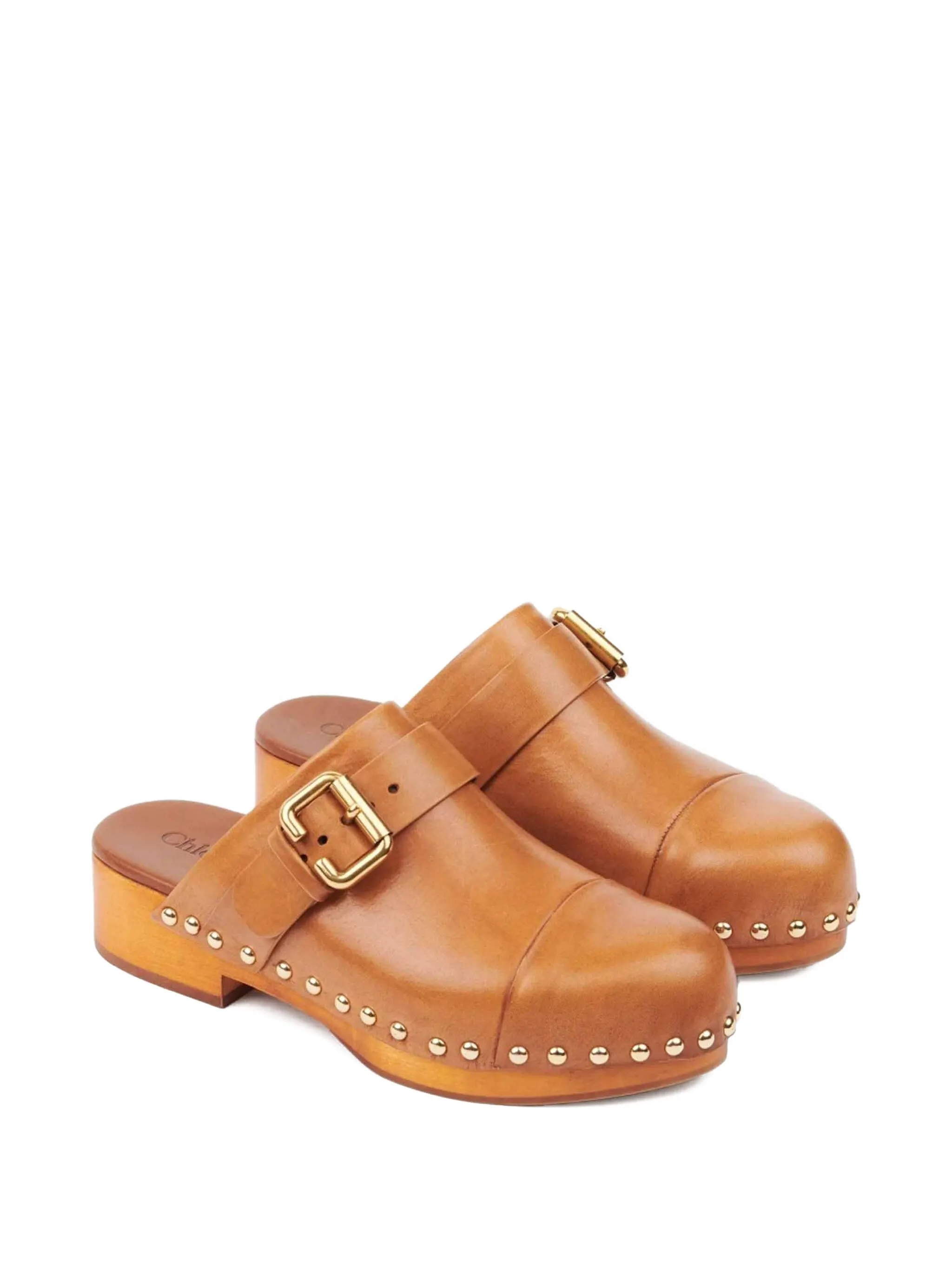 wrong shoe teorija Chloe