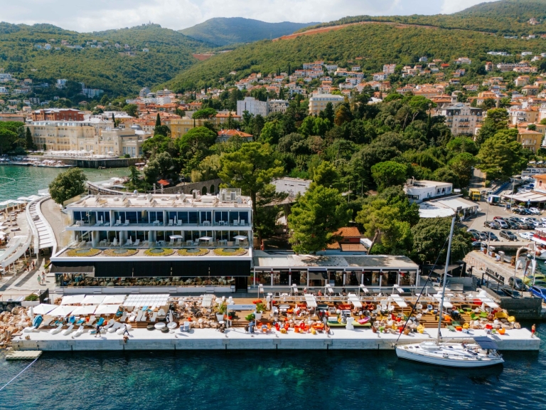 Amore Sea Club