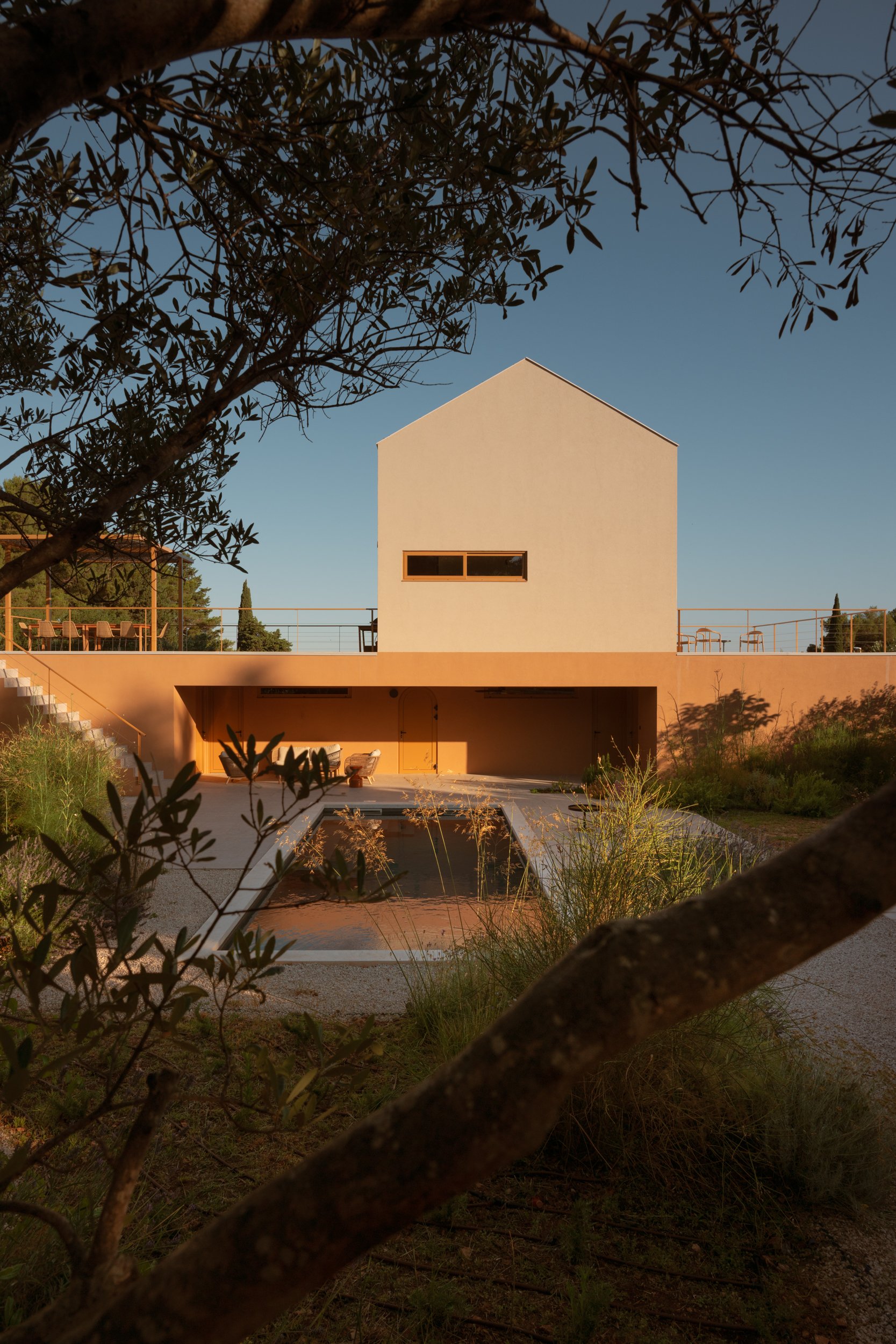 Morpharos Geddes 074