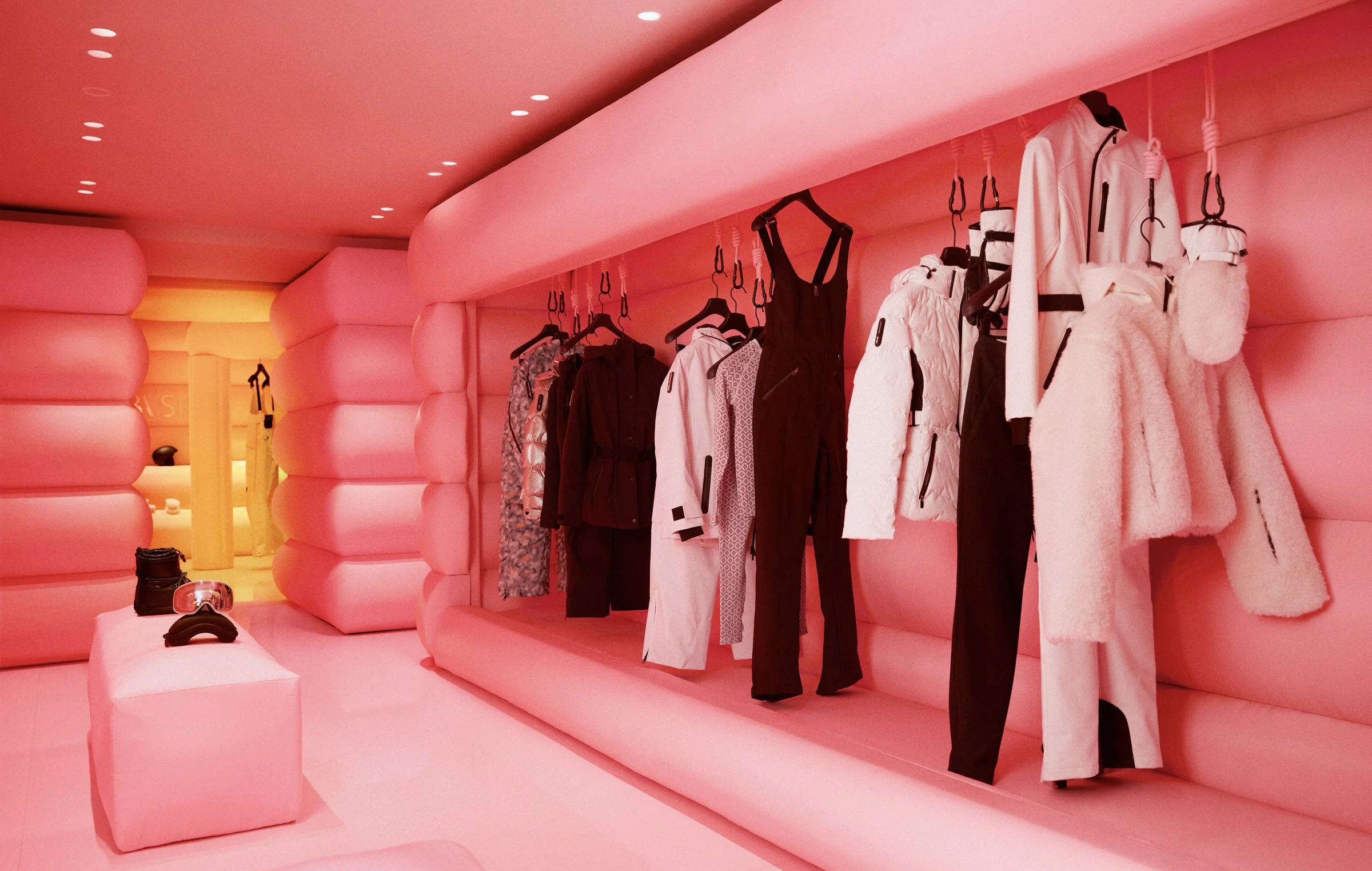Zara Ski Pop Up (5)