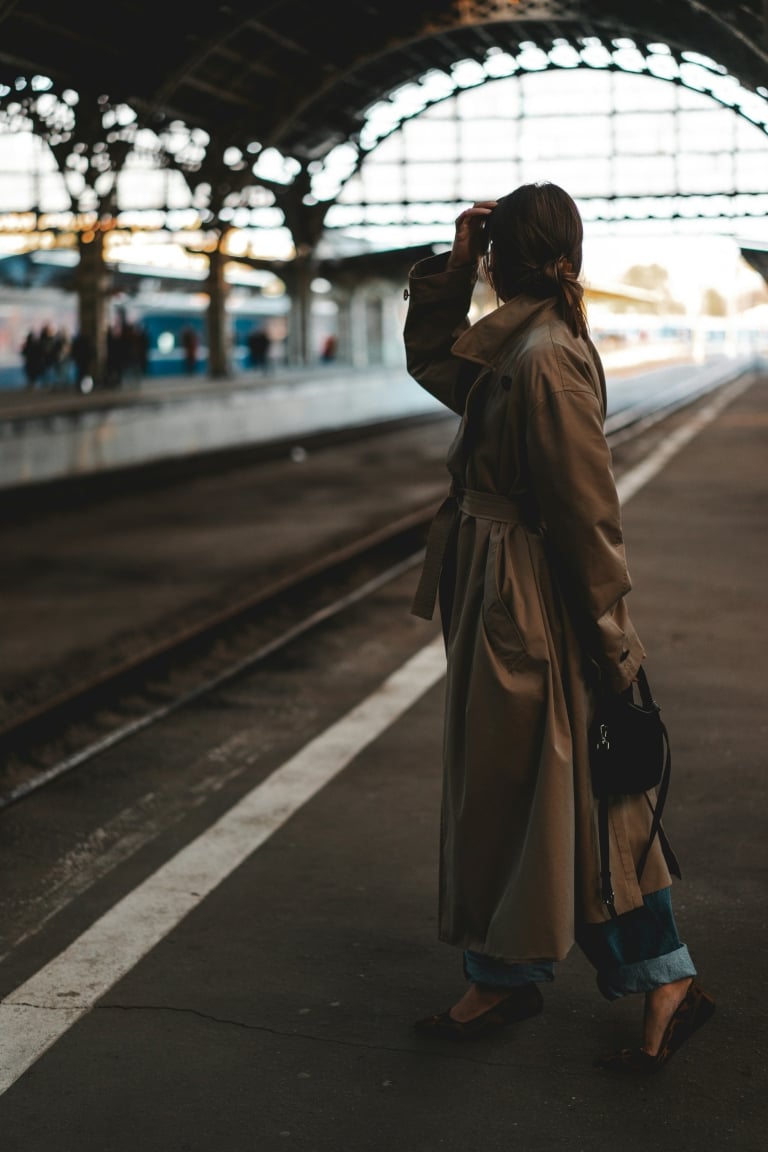 putovanje vlakom_roman-manshin-beRdtlGYyZo-unsplash