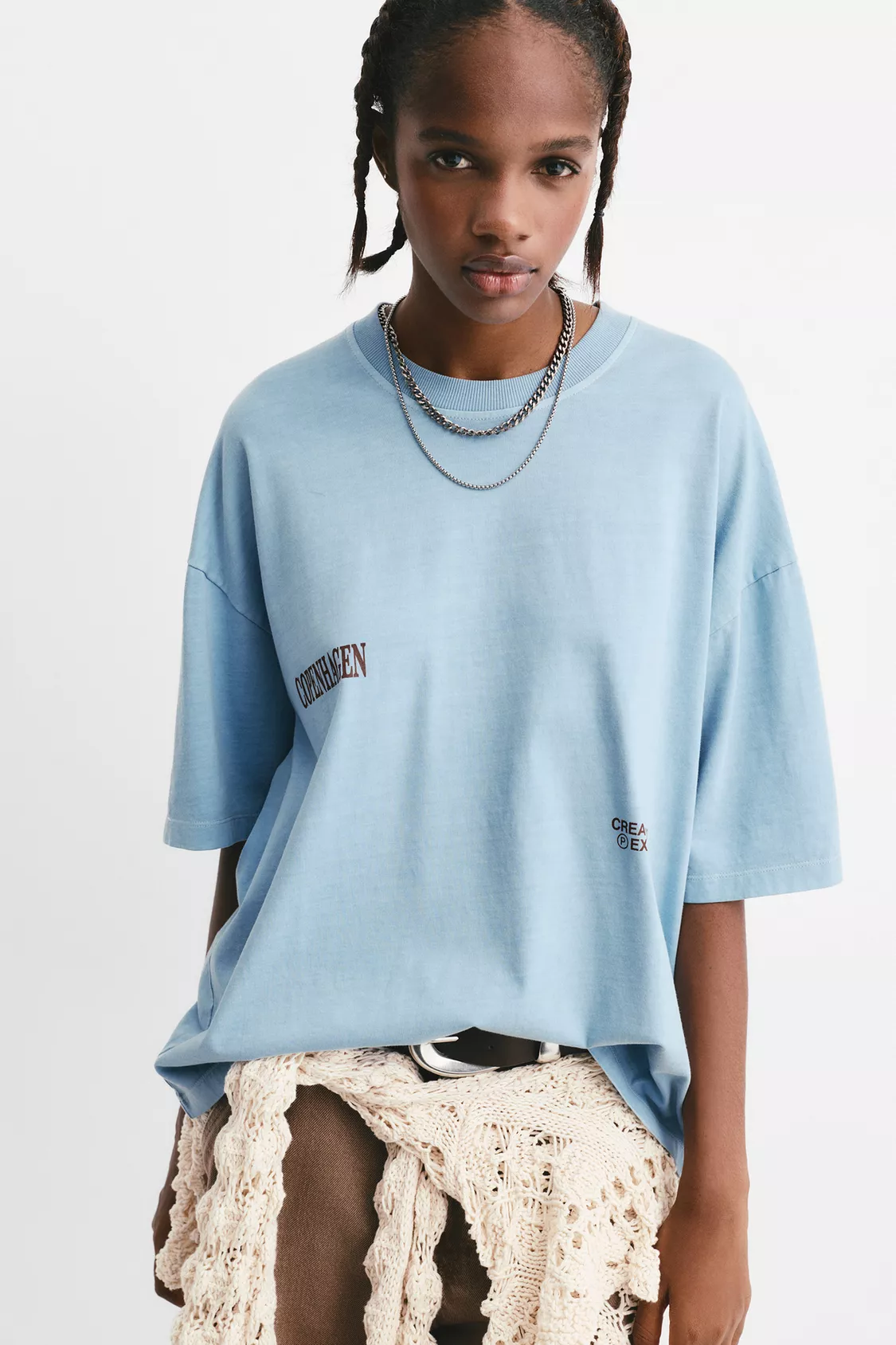 svijetlo plava boja modni trend Pull&Bear