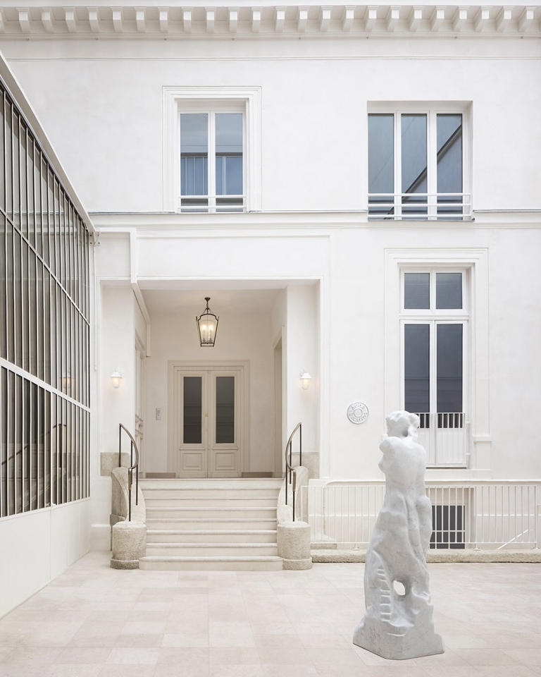 Acne Studios_središnjica_Pariz_Instagram (2)