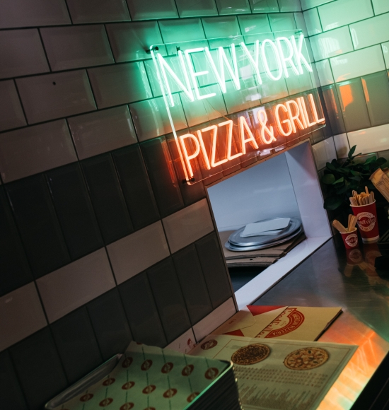 New York u Zagrebu: U centru grada otvoren je američki restoran brze hrane, posjetili smo ih
