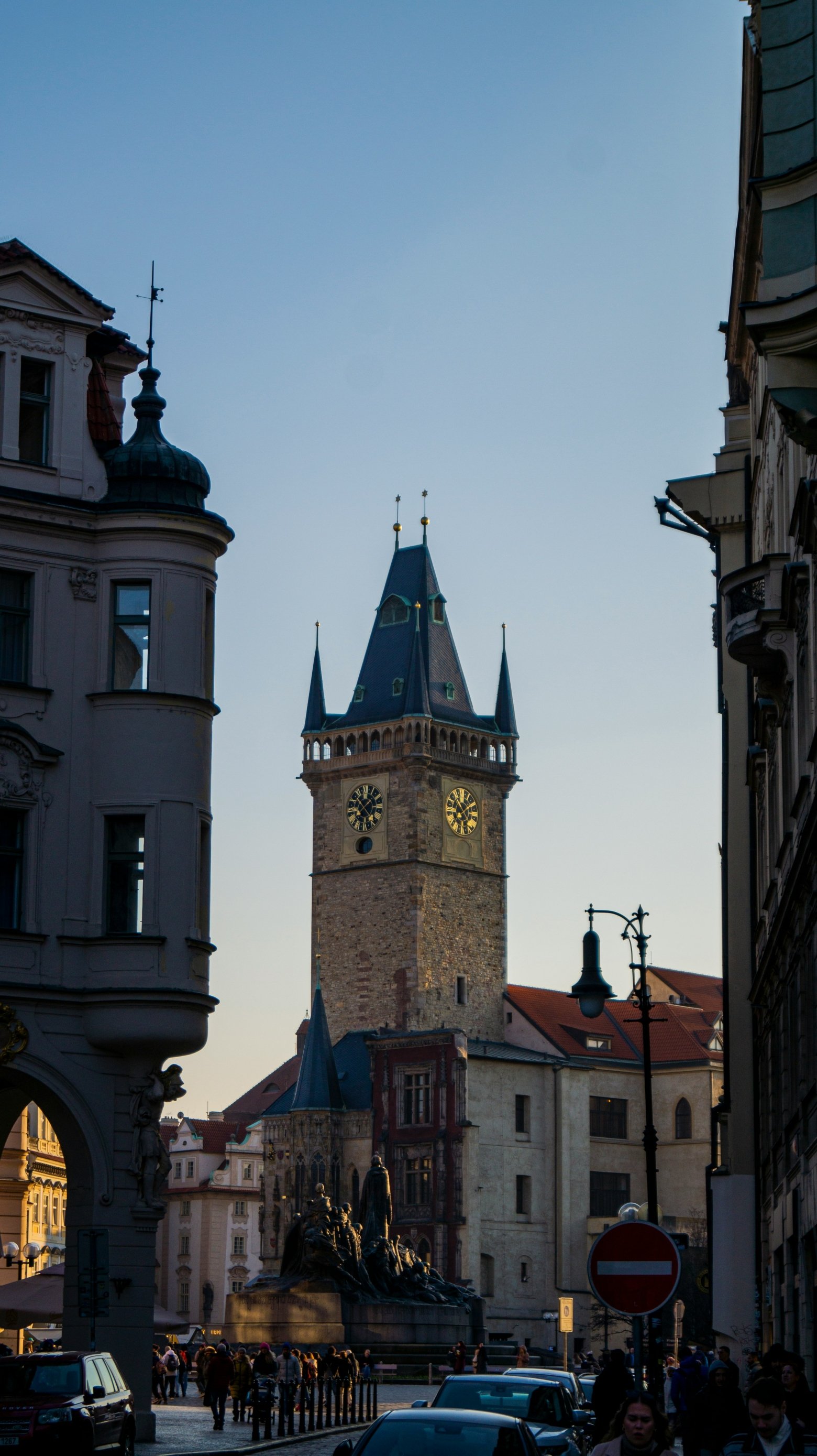 Prag_vitalii-chaika-NbjCD7wo-0A-unsplash