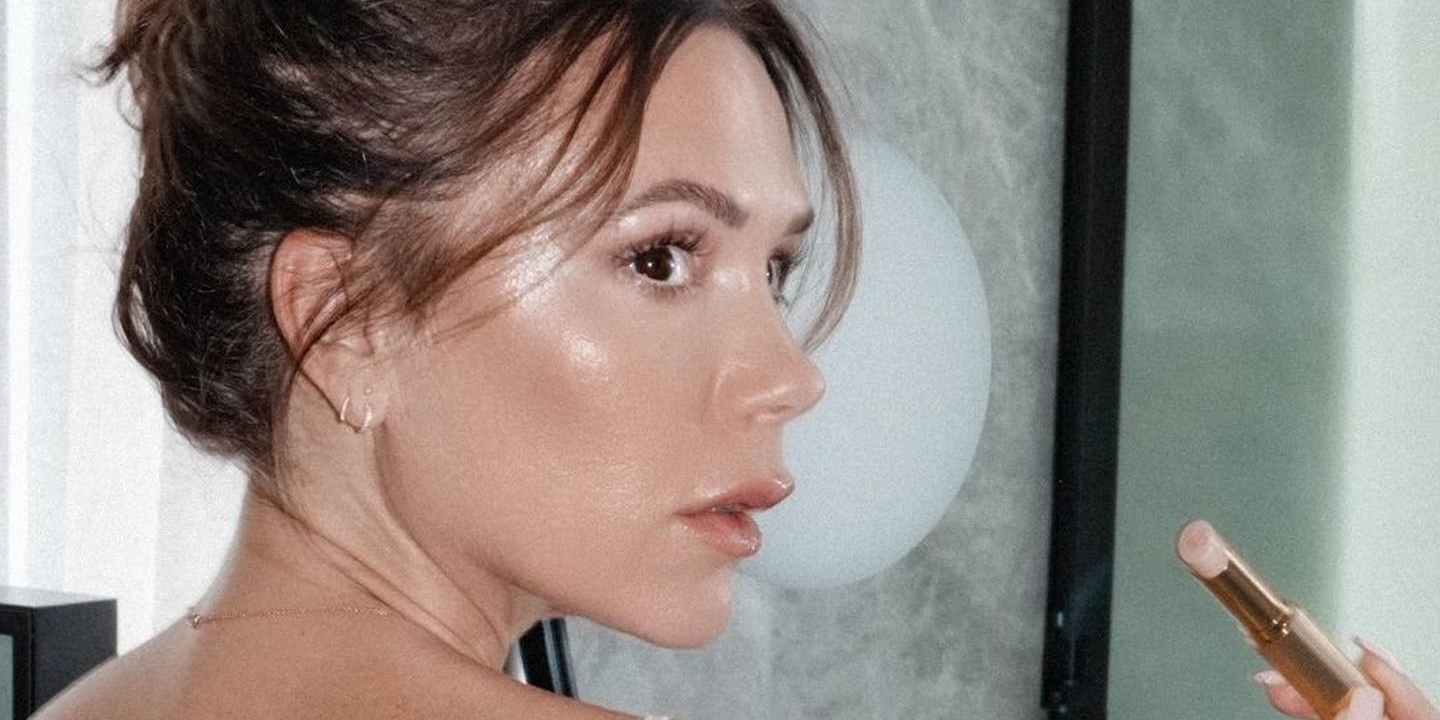 Makeup inspiracija: Victoria Beckham otkrila je kako postići savršen, prirodan ten