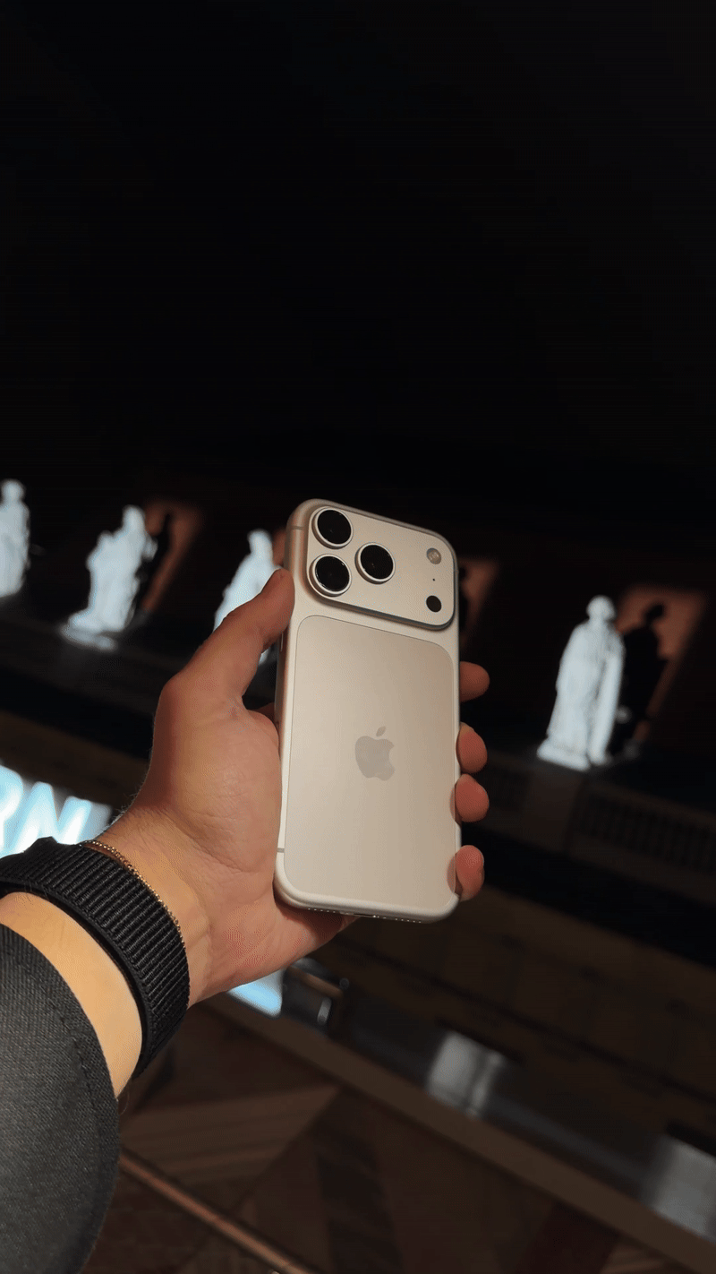 iPhone 17