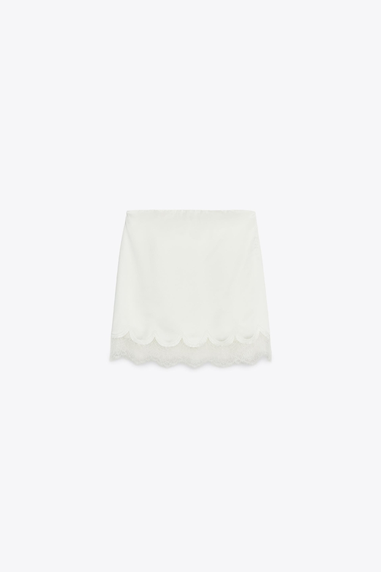 top s čipkom Zara