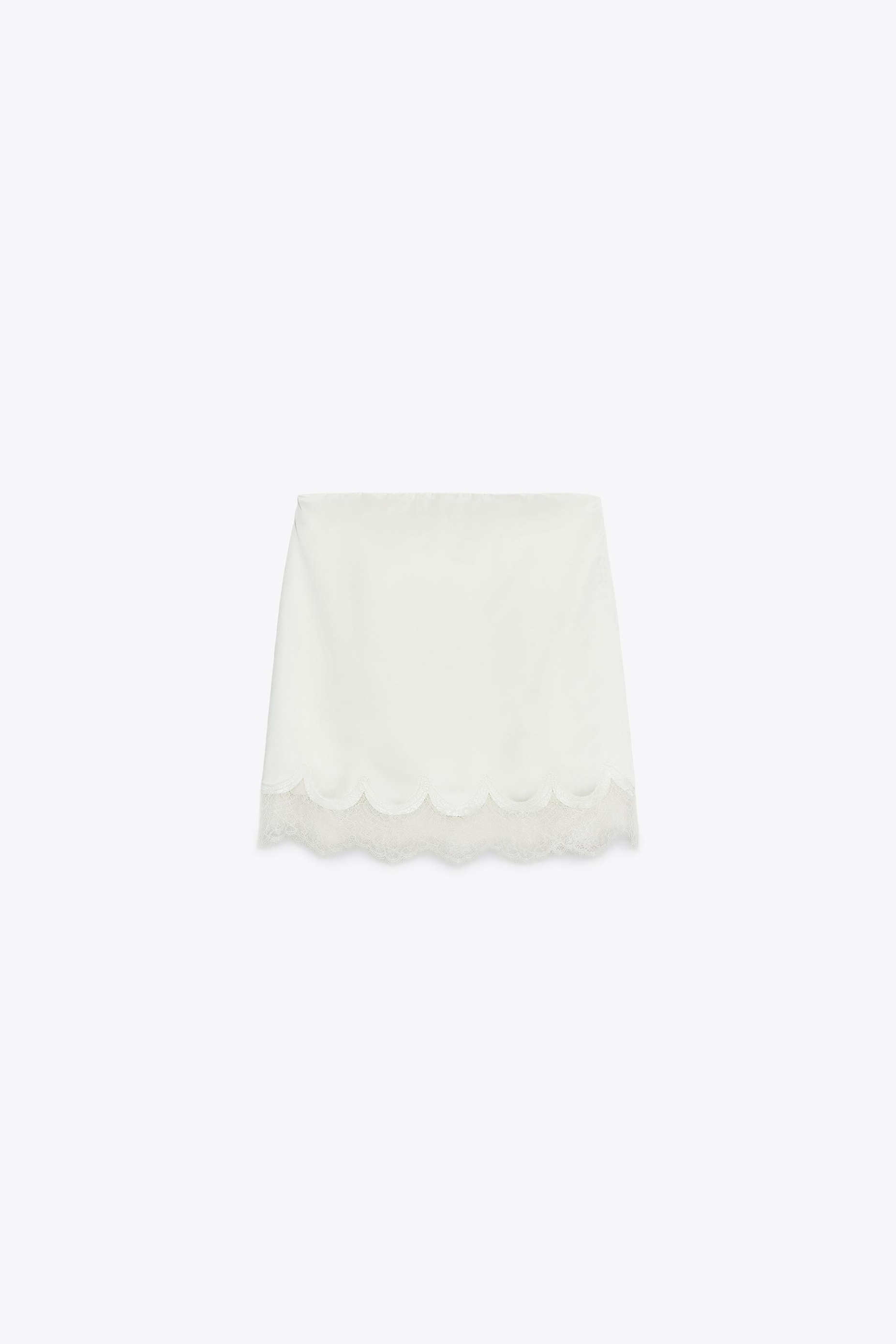 top s čipkom Zara