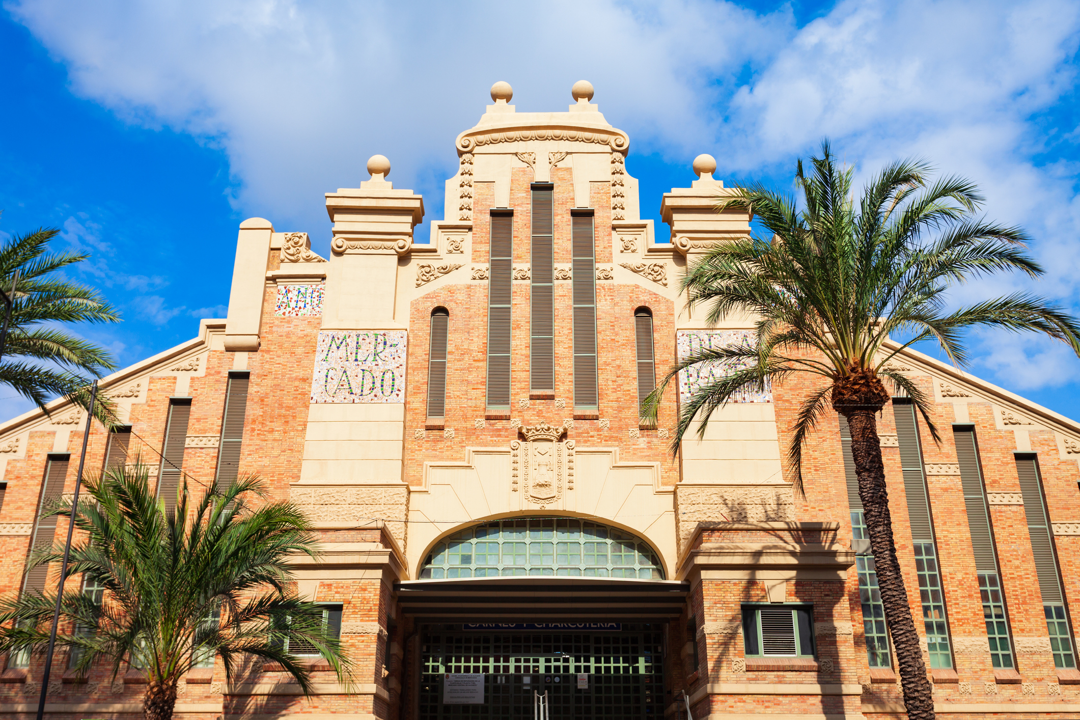 Alicante_saiko3p_iStock-1492023765