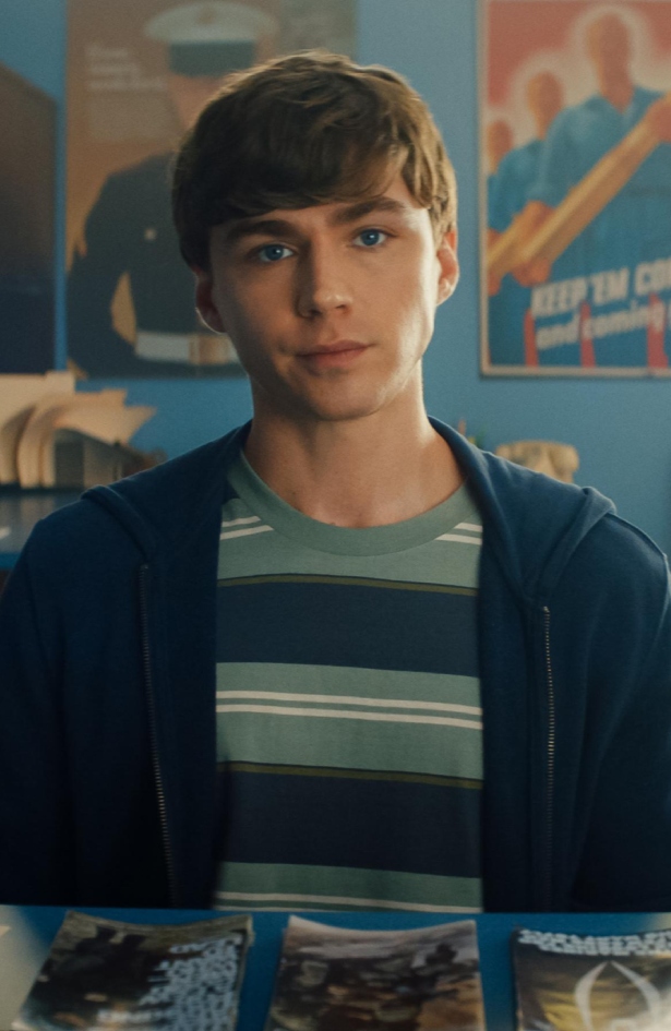 Netflix nam je ponovno predstavio jednu sjajnu seriju. Boots daje balans između ozbiljnih tema i zabave