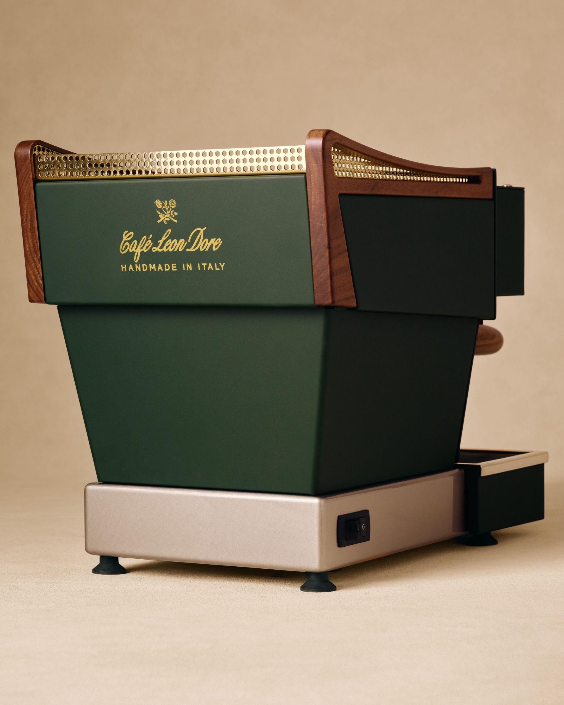 Café Leon Dore La Marzocco Linea Micra (1)