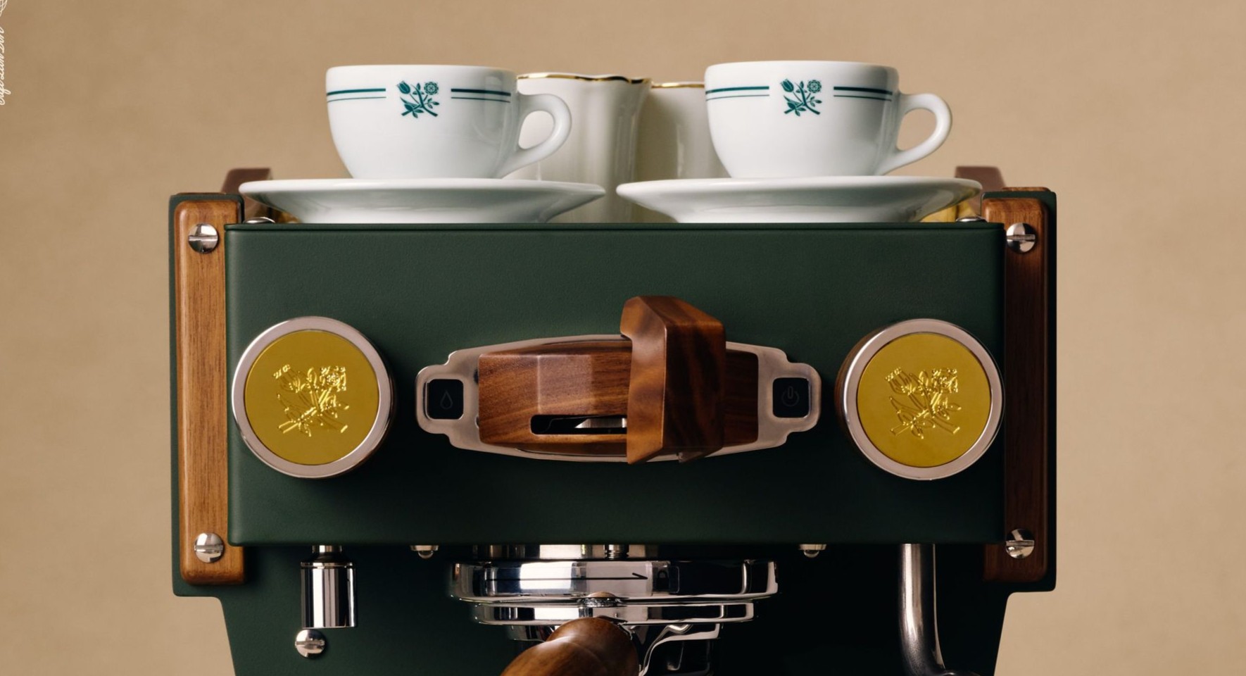 Journal wishlista: Elegantan aparat zbog kojeg je ritual ispijanja kave još posebniji