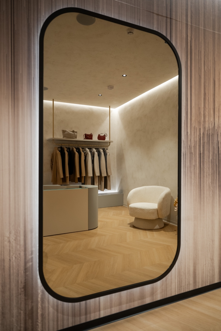 Gioia by Mister Mot