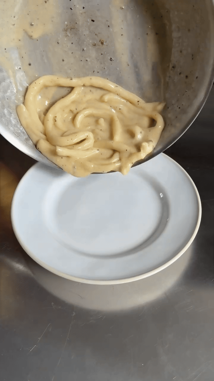 Gnocchi Noodles: Spoj domaćih njoka i rezanaca već je viralan hit, imamo recept za Cacio e Pepe varijantu