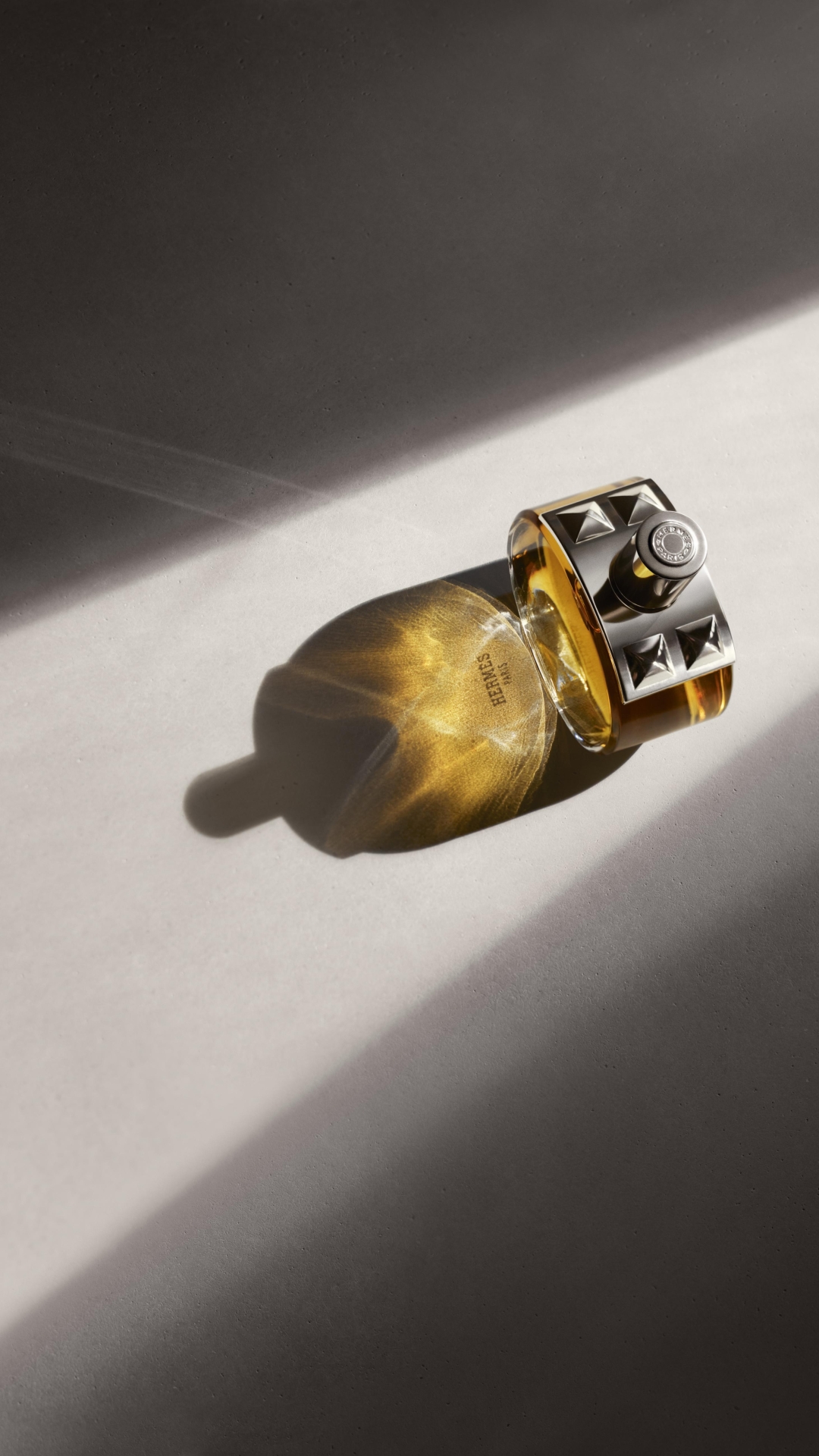 Svi će htjeti znati po čemu mirišete – stigao je novi parfem koji spaja nespojive note