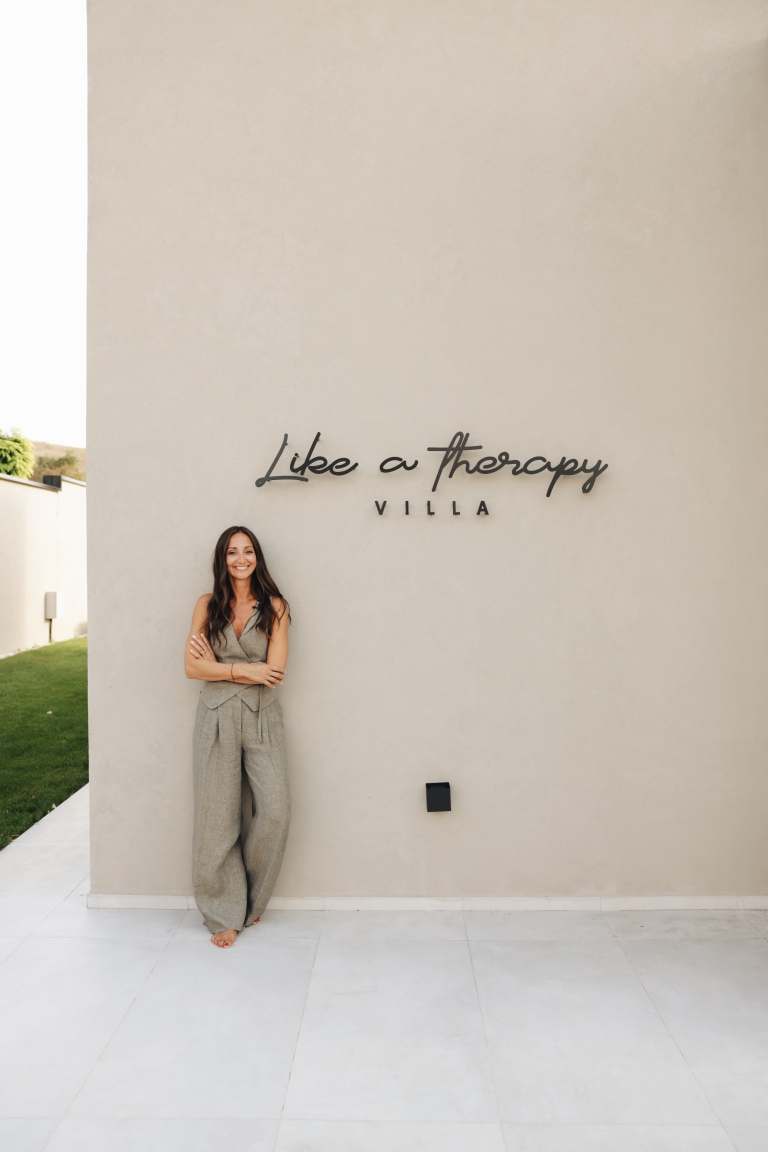 Like a Therapy mirisi