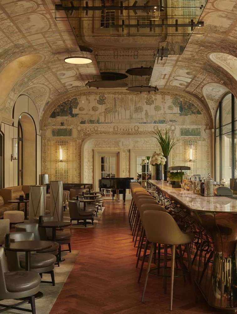 Nova sezona serije The White Lotus snima se u Parizu, a čini se kako je ovaj kultni hotel mjesto radnje