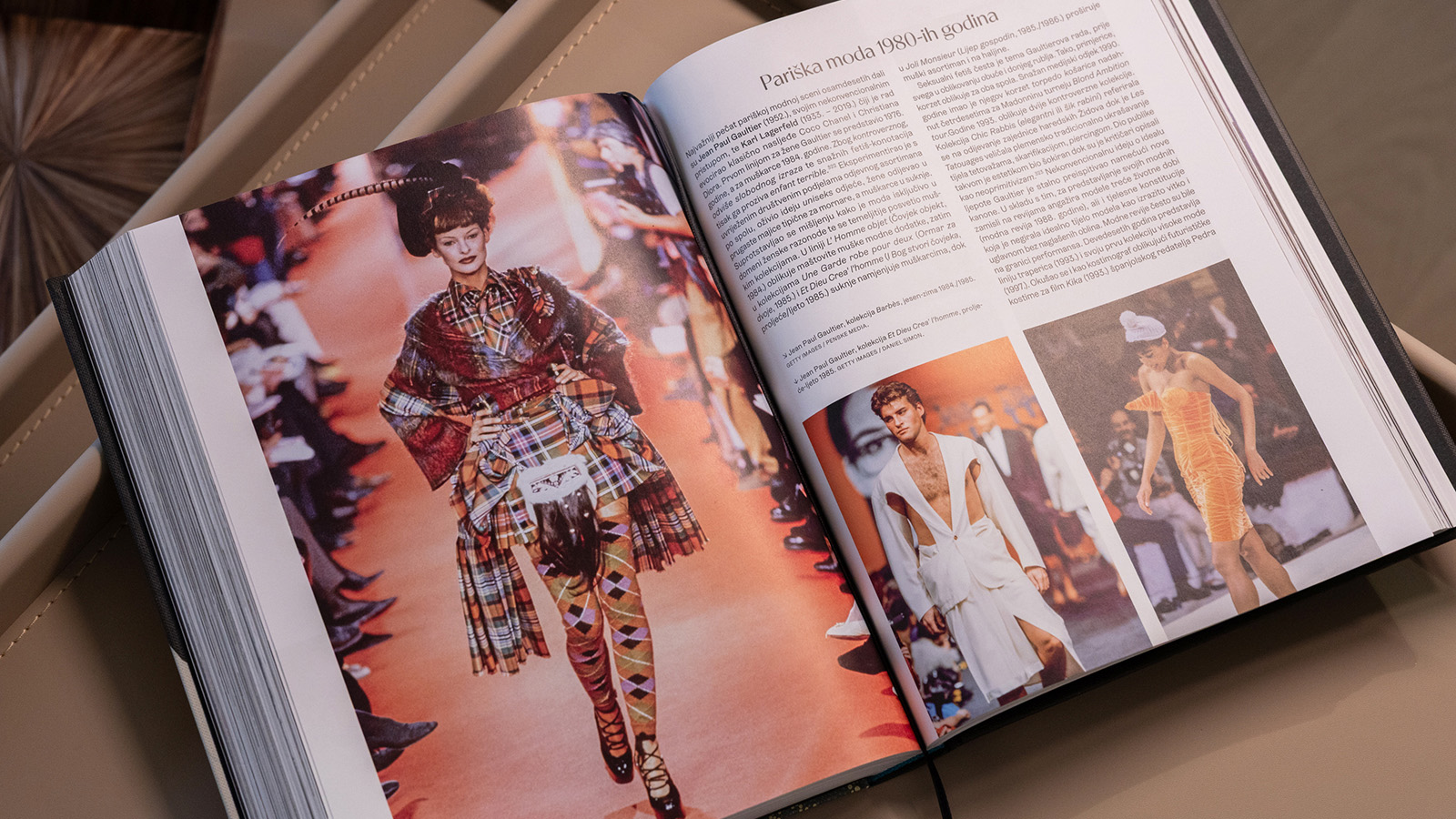 Moda – Povijest odijevanja, mode i modnog dizajna