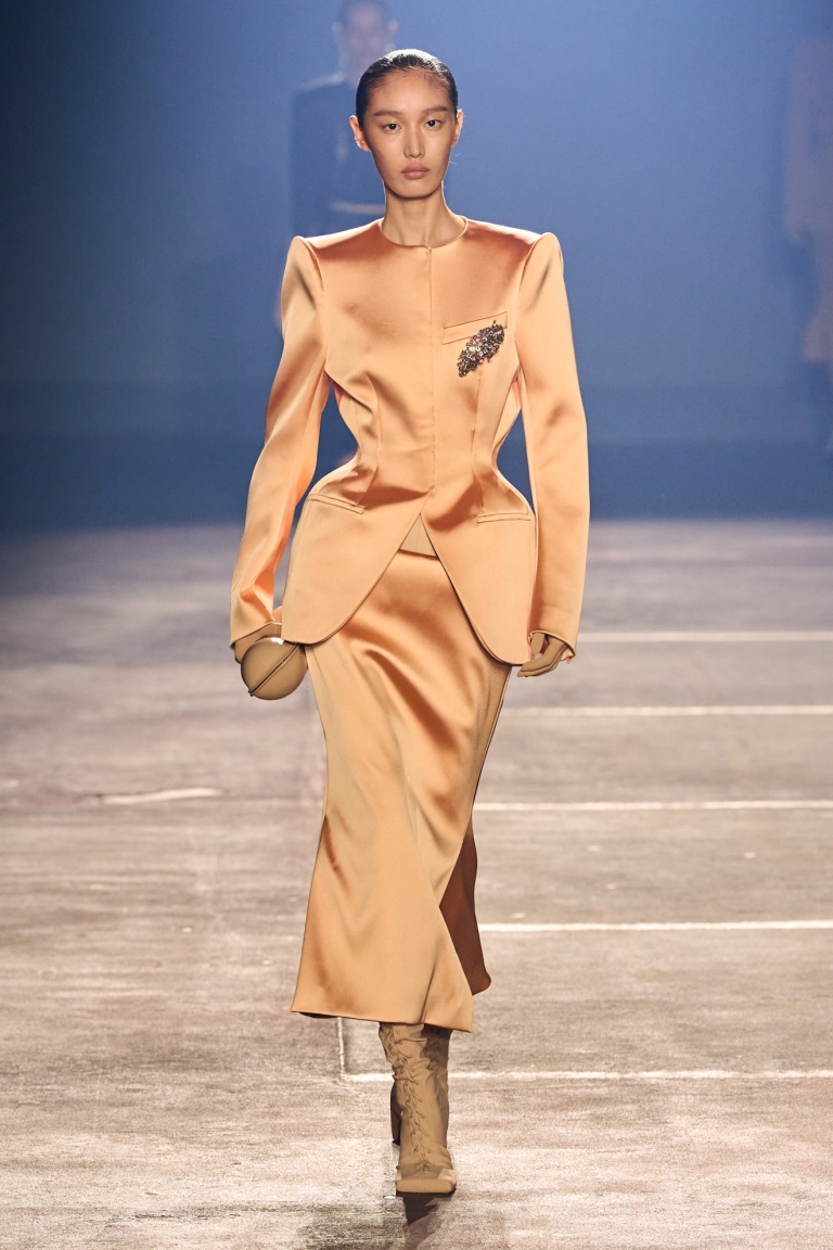 Mugler