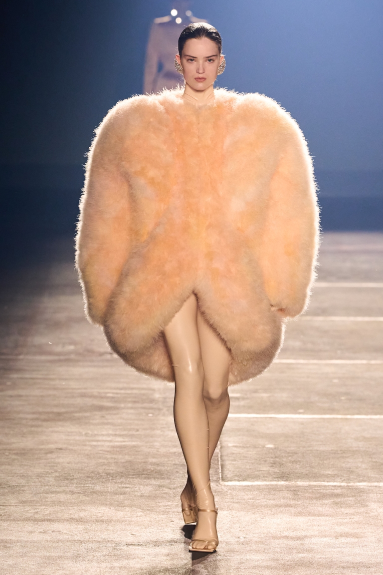 Mugler