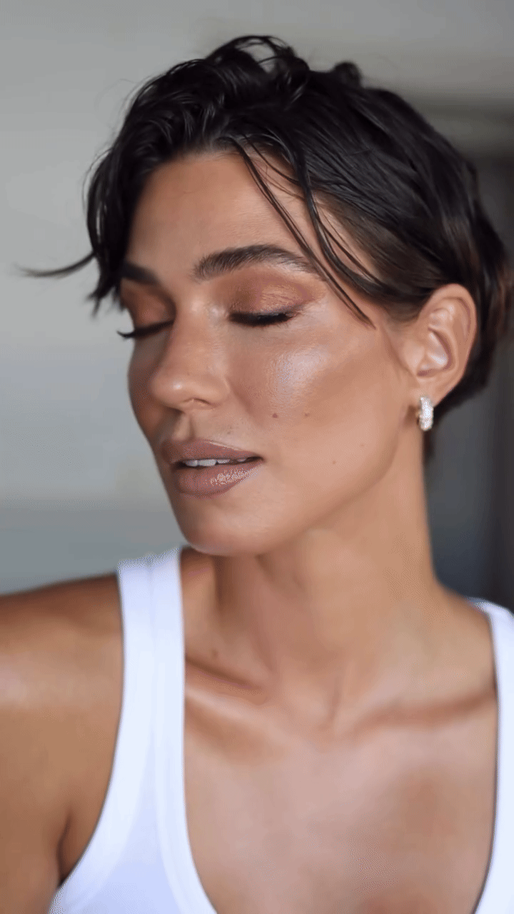 Makeup inspiracija: Kad se spoje Simona Antonović i Paula Sikirić nastaje brončani glam look koji osvaja