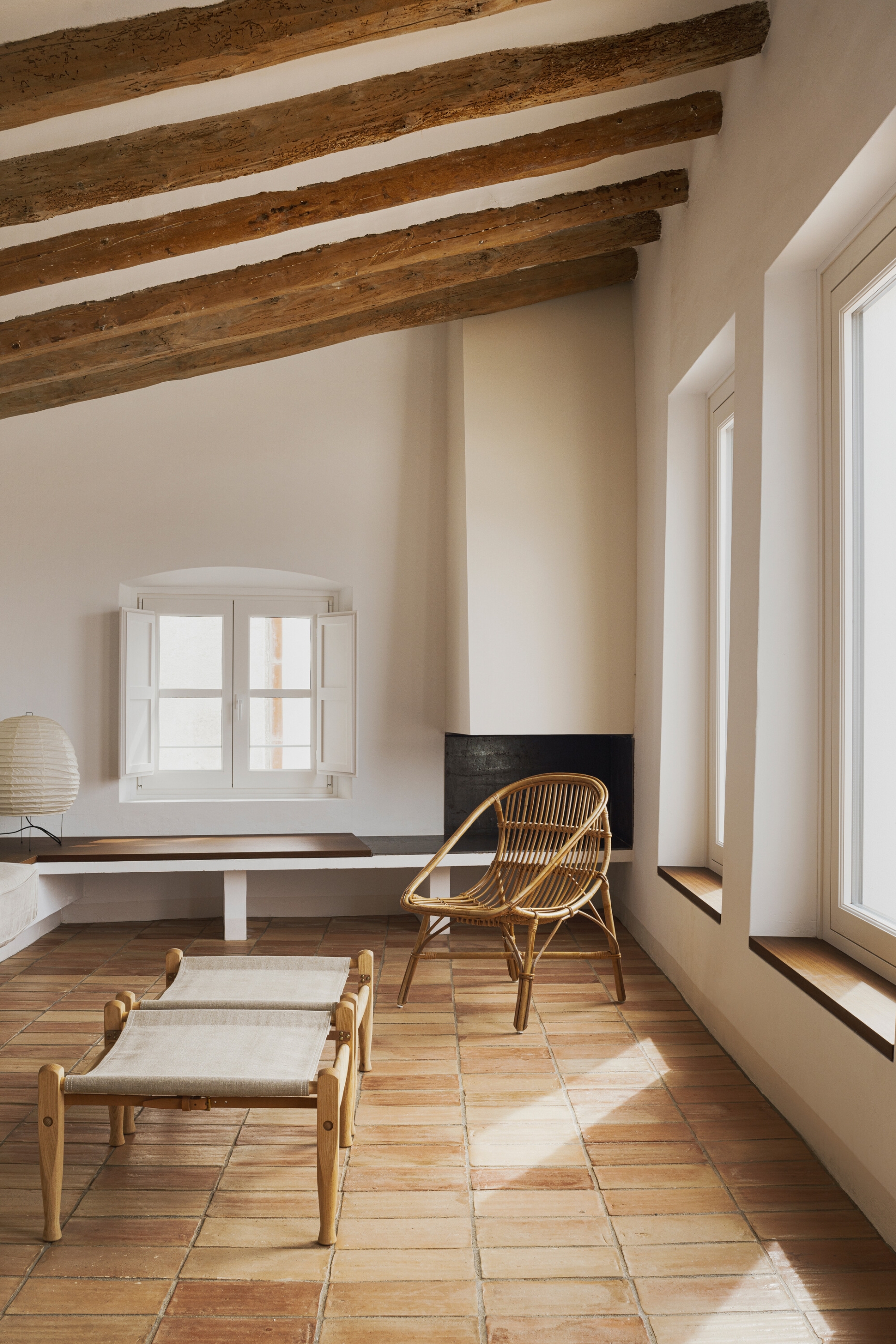 Ribarska kuća u Španjolskoj_bea-portabella-jordi-pages-david-zarzoso (30)