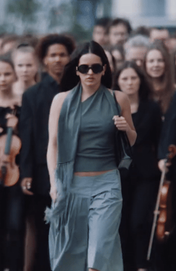 Osim pjesmom, Rosalía nas je raspametila i outfitima za novi spot. Ovo su brendovi koje je nosila