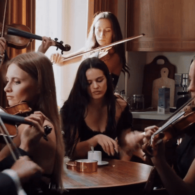 Kako je ovo istovremeno kandidat za najbolju i najgoru pjesmu godine? Berghain je glavna tema