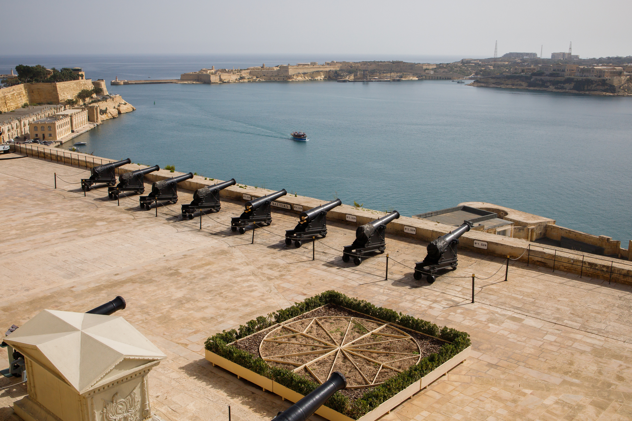 Valetta_iStock-2182692518.