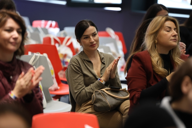 Završena četvrta Woman.Comm konferencija – Šta smo naučili?
