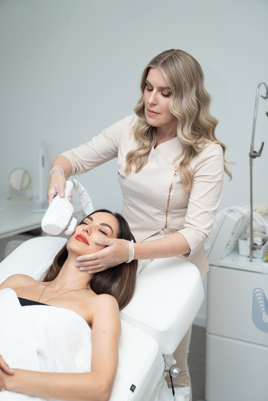 XLASE PLUS laser_Sinteza Skin Clinic