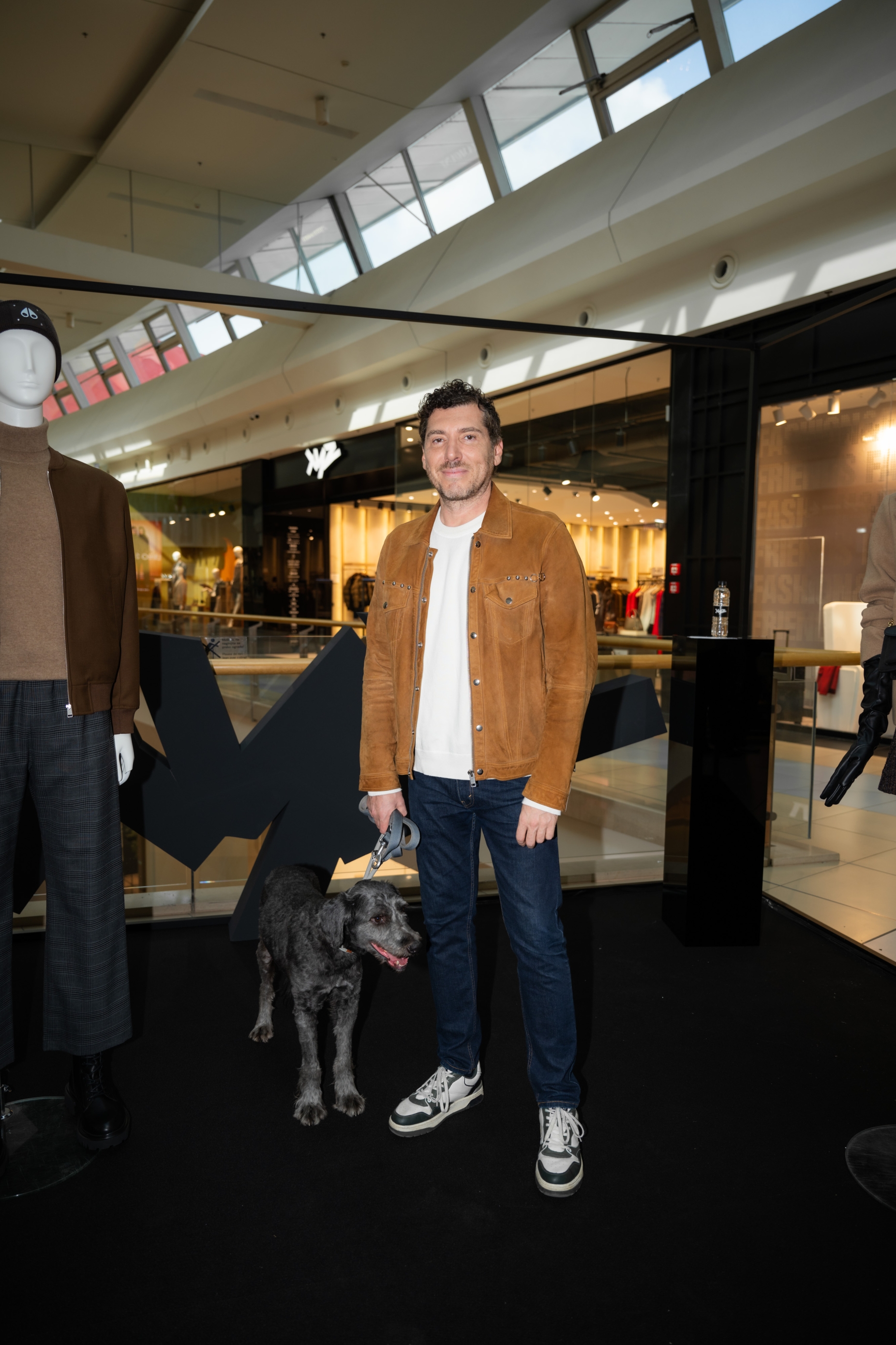 XYZ Pop up shop