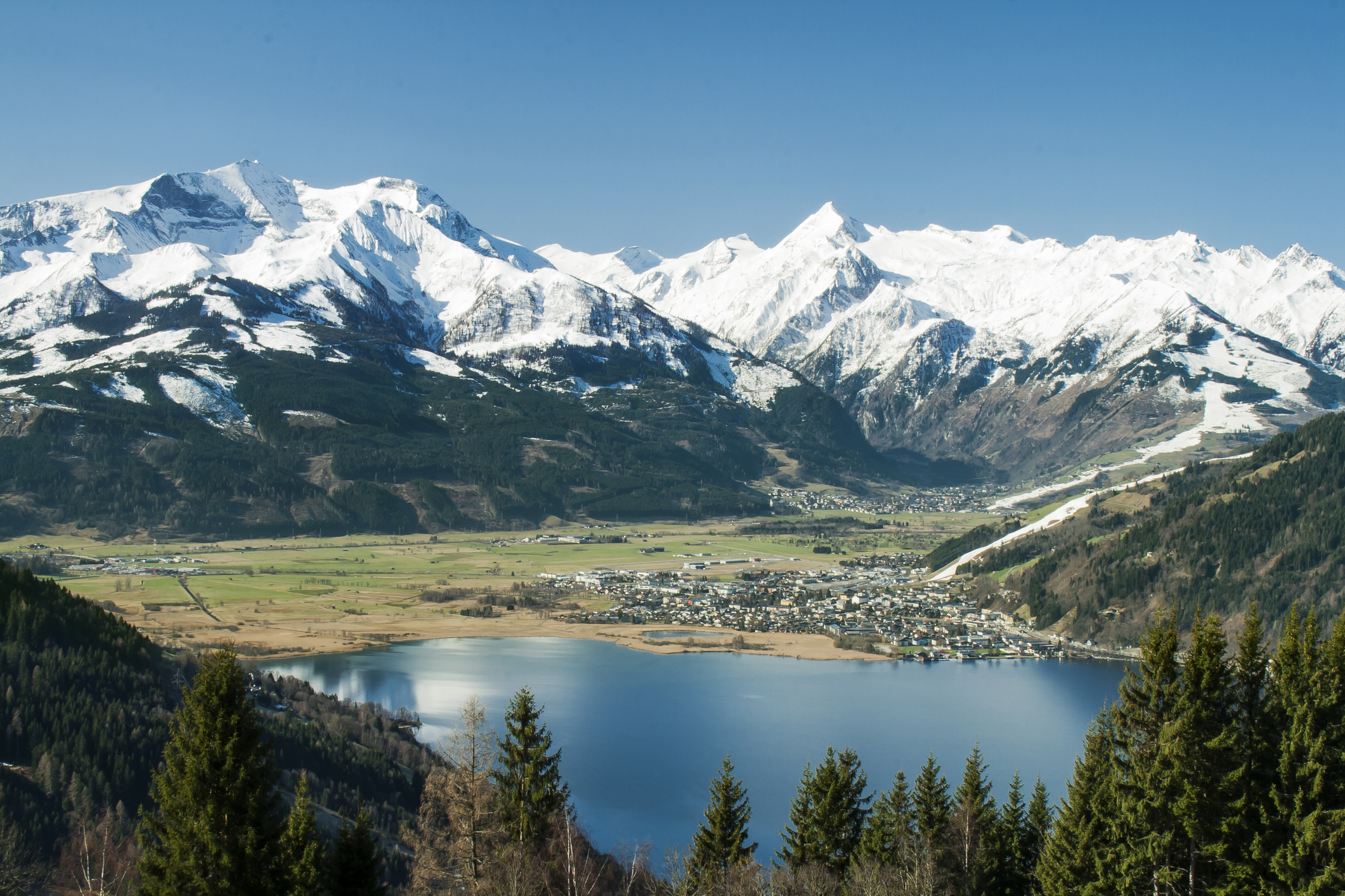 Zell am See_violinconcertono3_iStock-485316427