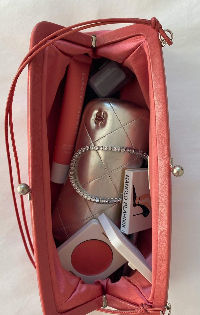 Mala revolucija u beauty svijetu: Makeup rutina Anne Wintour koju nismo očekivali